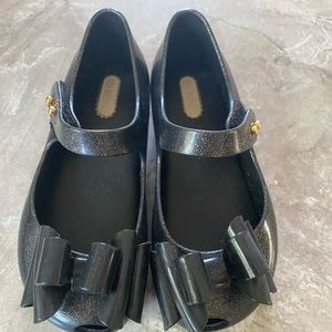 Mini Melissa black glitter bows